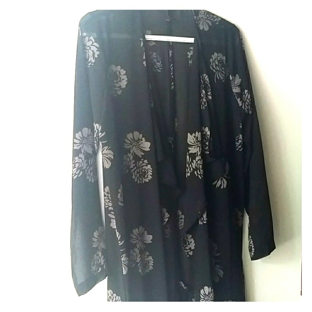H&M overpiece. Size M.